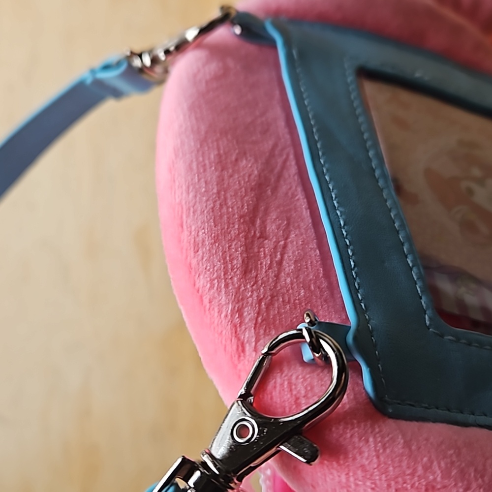MY MELODY PLUSH WRISTLET - Picture 6 of 9